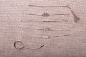 Muzei33_Офталмологичени сонди и игла от средата на 20-ти век