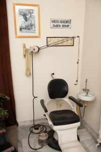 Muzei222_Възстановка на зъболекарски кабинет от средата на 20-то век